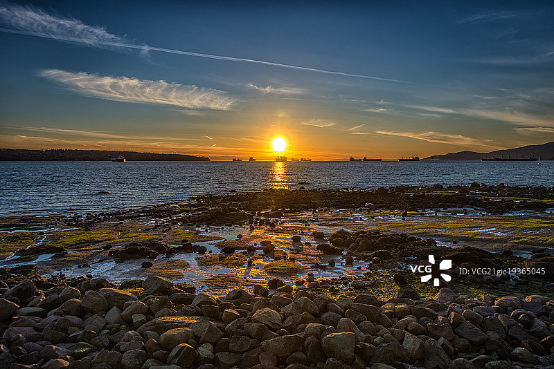 第二海滩的日落图片素材