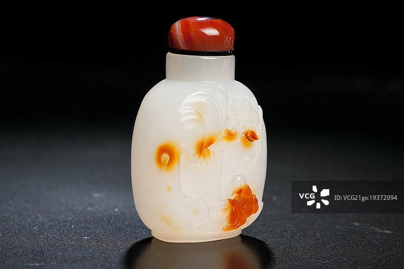 玉石鼻烟壶图片素材