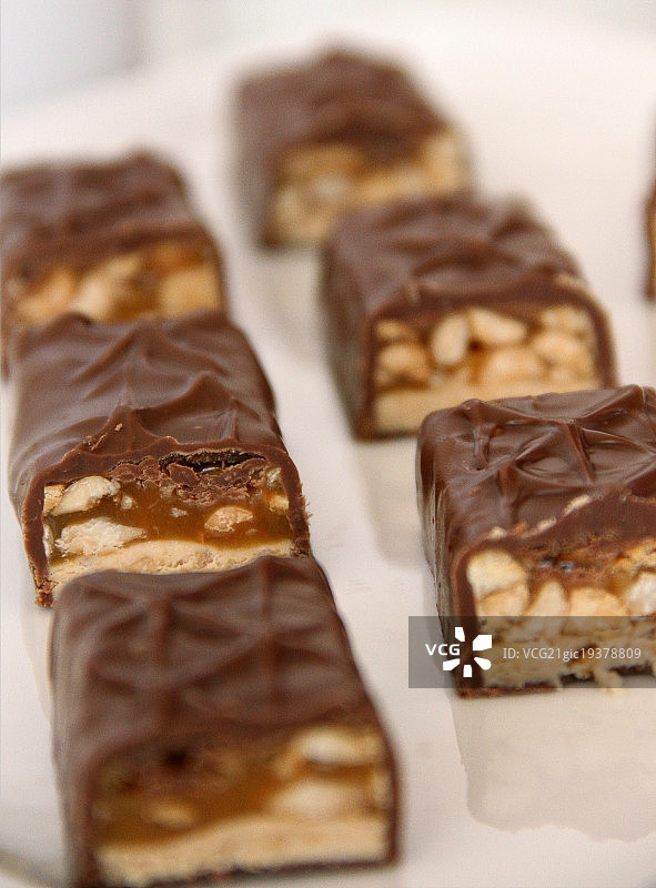 焦糖坚果牛轧糖图片素材