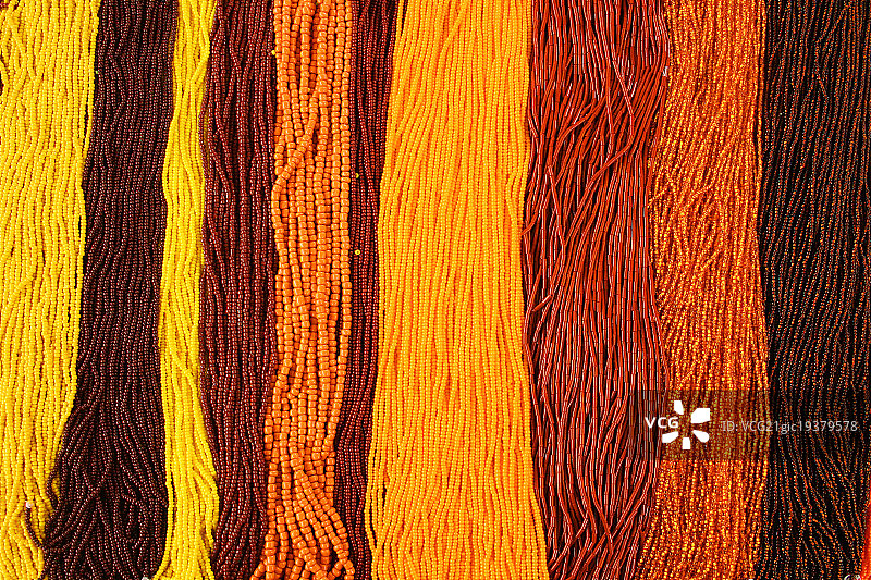 小型垂直珠子图片素材