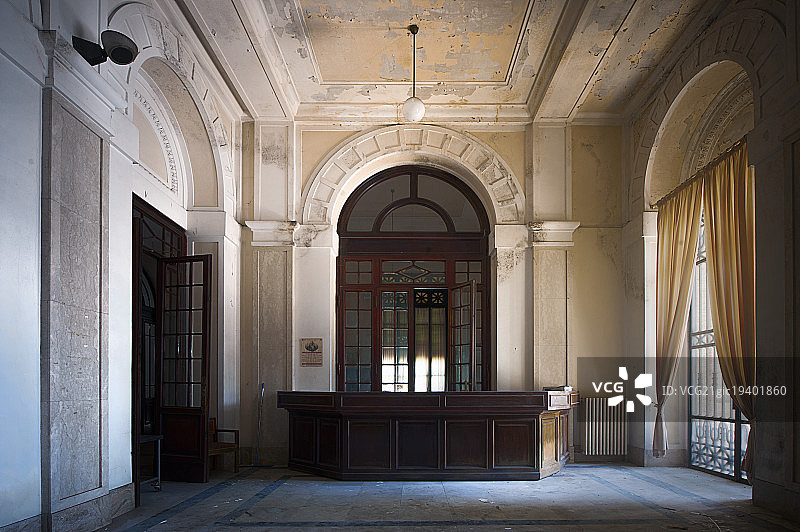 意大利的废弃酒店图片素材