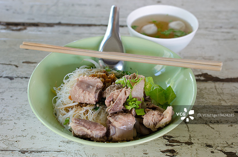 排骨汤面图片素材