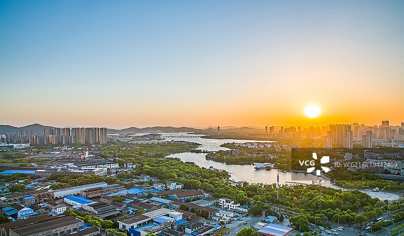 江苏省无锡金城湾风光图片素材