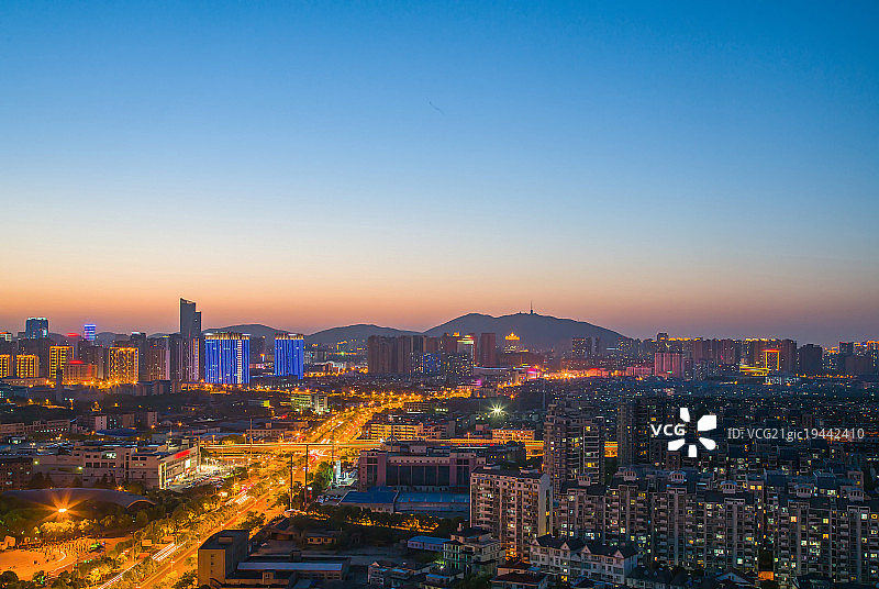 江苏省无锡金城湾夜景图片素材