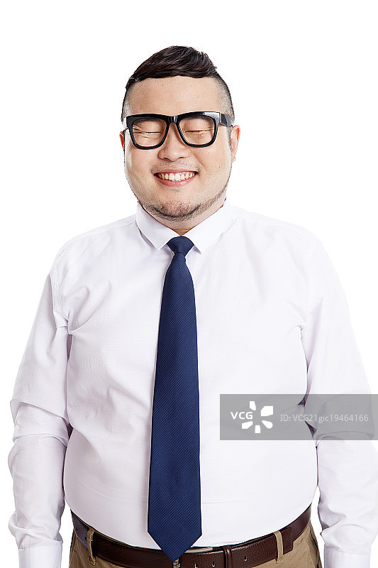 表情惬意的青年胖男人图片素材