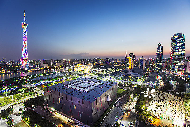 广州ＣＢＤ花城广场夜景图片素材