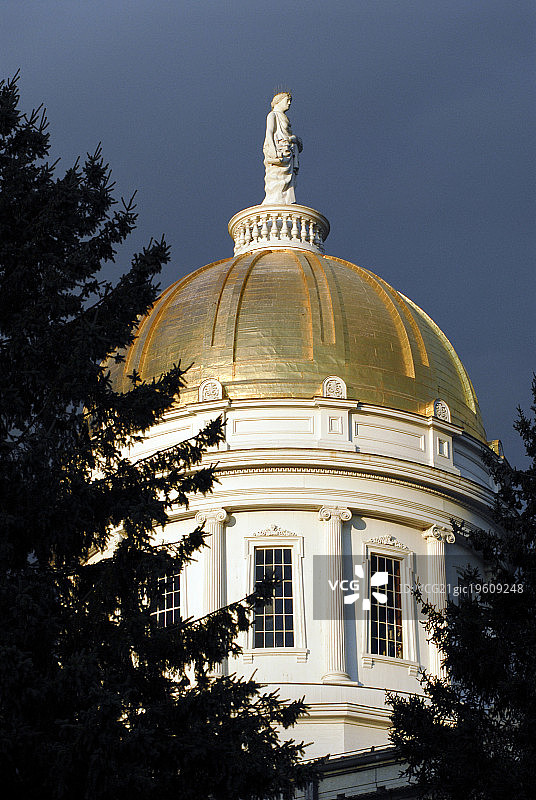 佛蒙特州蒙彼利埃的州议会大厦图片素材