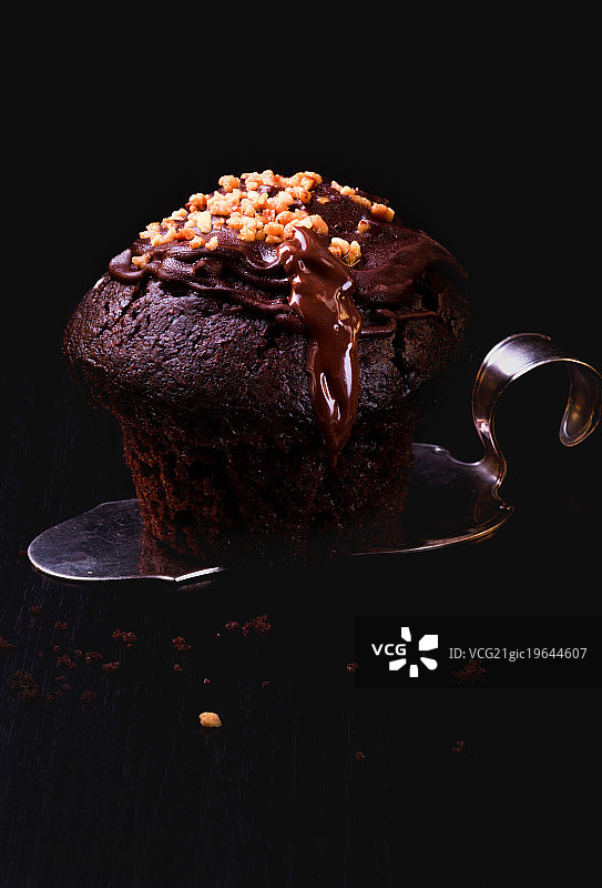 巧克力坚果松饼图片素材