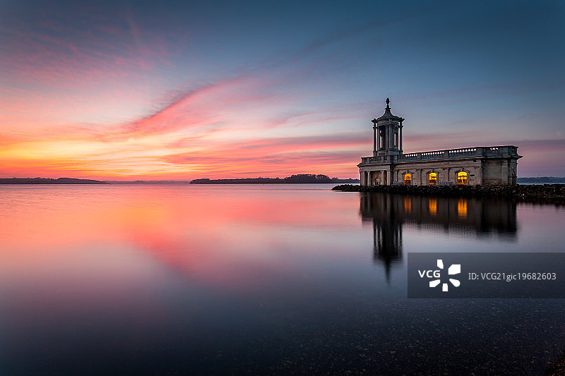 拉特兰湖图片素材