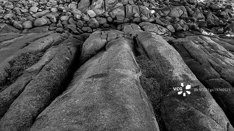排列的岩石图片素材