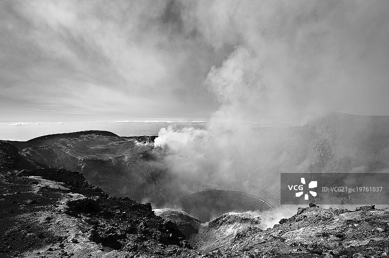 埃特纳火山图片素材
