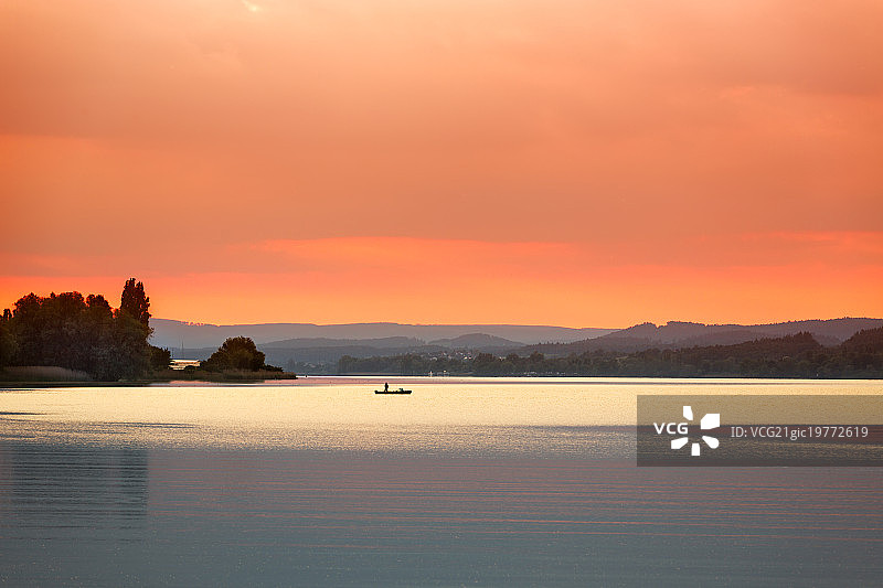 德国赖兴瑙附近博登湖日落图片素材