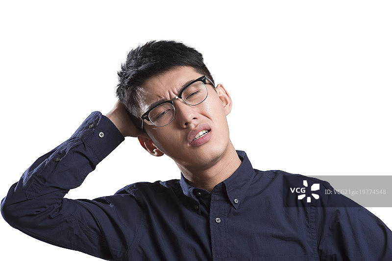 Portrait of young man confused图片素材