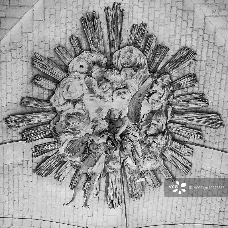 瓦卢瓦尔修道院的天使图片素材