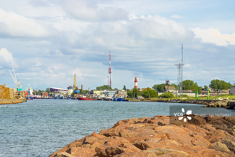 南码头，利耶帕亚图片素材