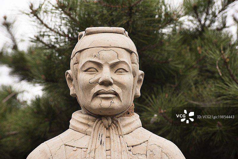 仿制的秦始皇兵马俑头像图片素材