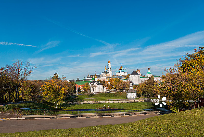 Russia, Sergiyev Posad, Trinity Monastery of St Sergius with Assumption Cathedral图片素材