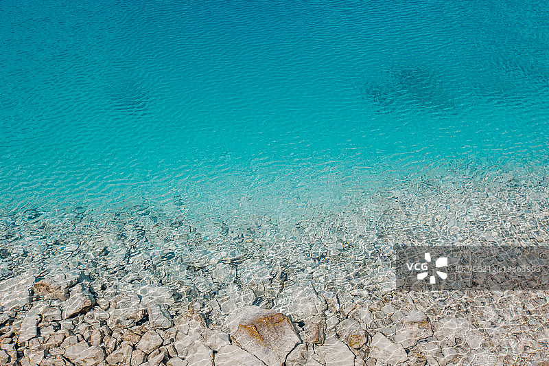 高山湖泊之稻城亚丁牛奶海图片素材