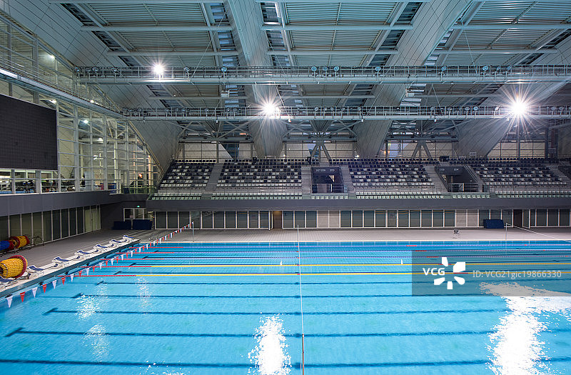 游泳池图片素材