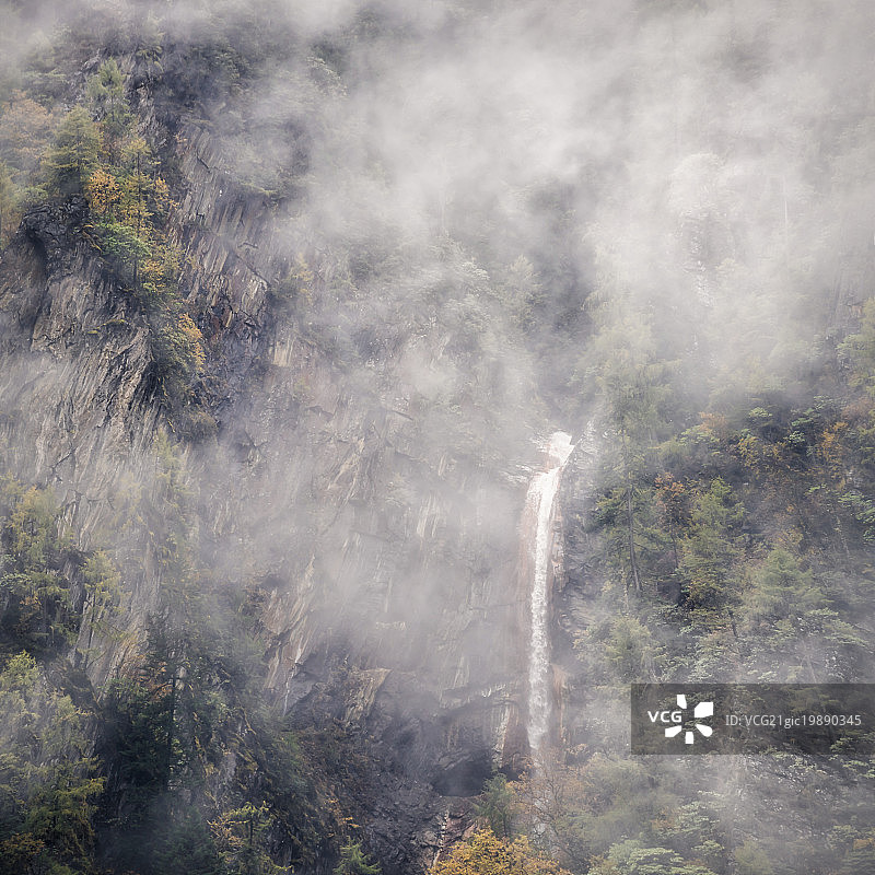 长坪沟瀑布图片素材