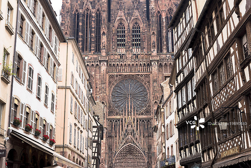 法国阿尔萨斯地区斯特拉斯堡圣母大教堂图片素材
