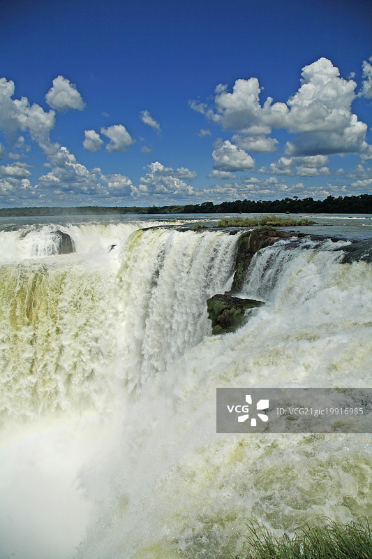 阿根廷伊瓜苏国家公园瀑布图片素材