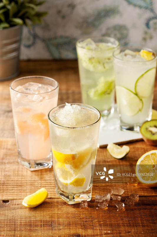 柠檬鸡尾酒图片素材