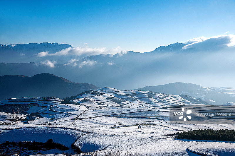 云南省建水红土地风光图片素材