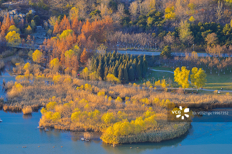 航拍北京深秋风光图片素材
