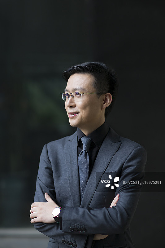 成熟商务男士思考图片素材