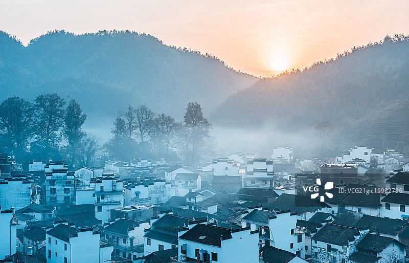 婺源古城日出图片素材