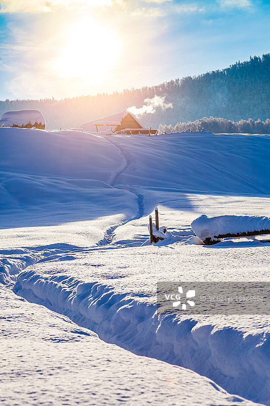 新疆禾木冬季风光图片素材