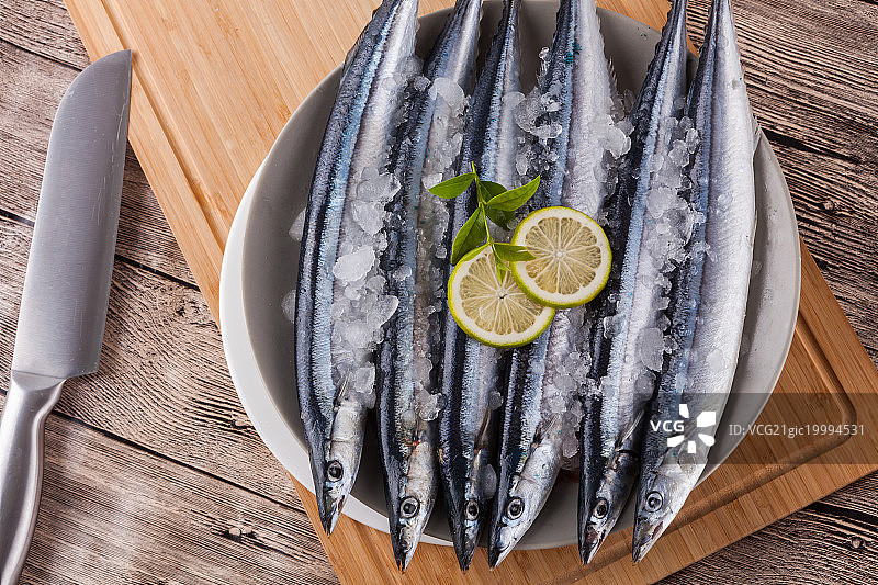 秋刀鱼图片素材