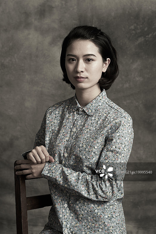 复古青年女人图片素材