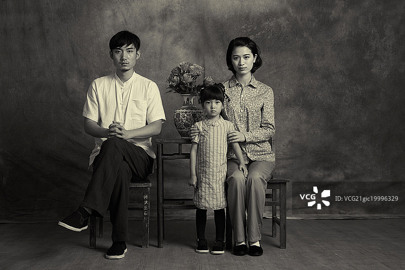 复古家庭照图片素材