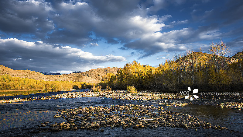 大美新疆美丽秋色图片素材