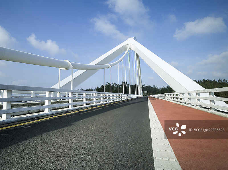 海南万宁太阳河大桥图片素材
