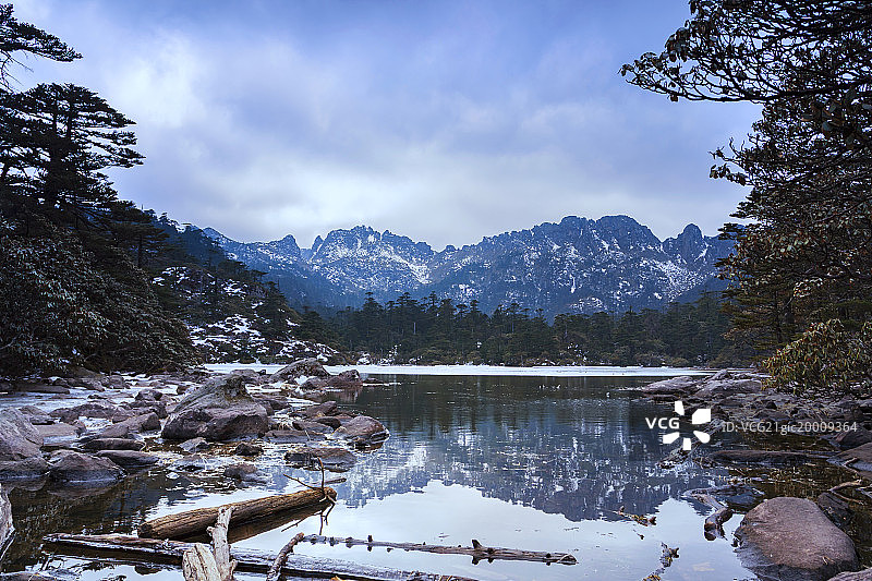 西昌螺髻山风光图片素材