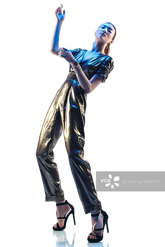 青年时尚女人图片素材