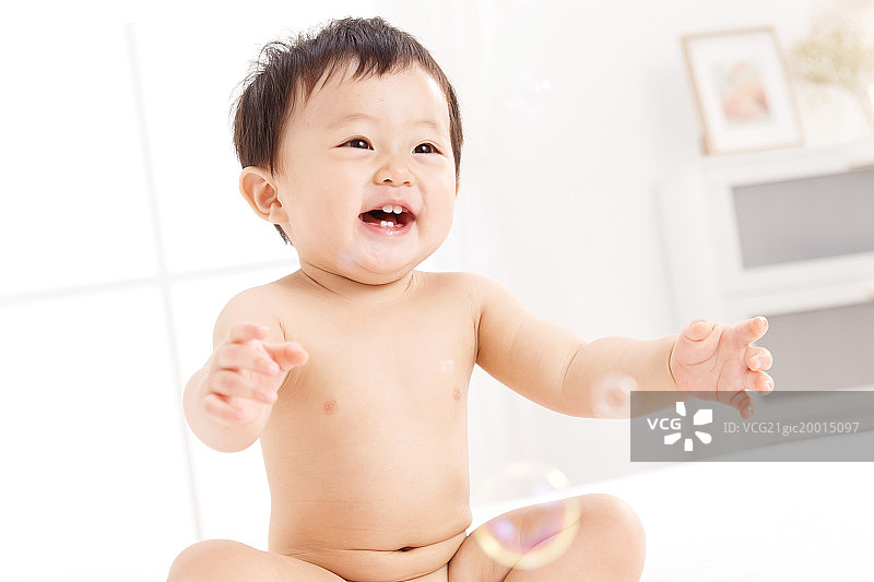 可爱男婴儿图片素材