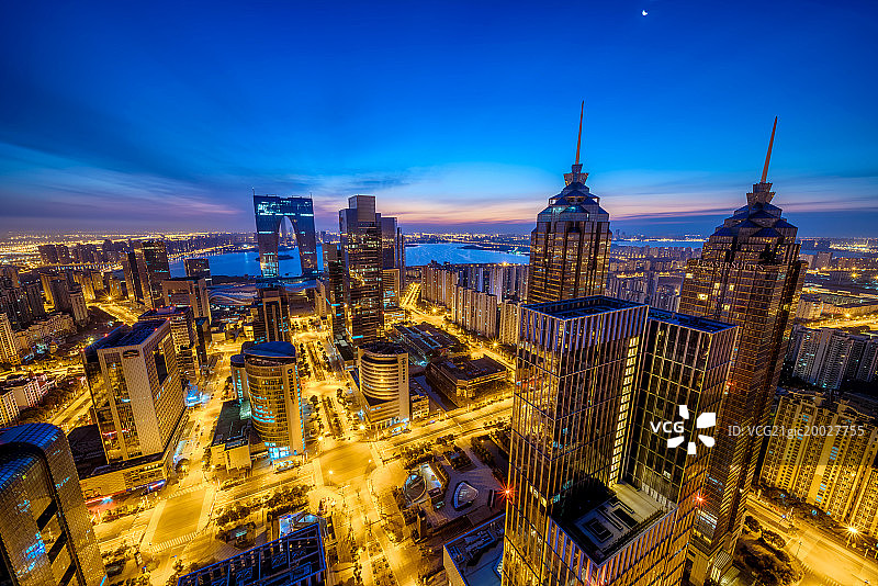 苏州金融区日出前图片素材