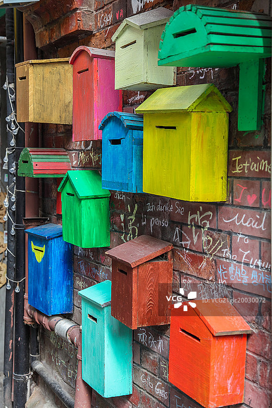 彩色邮箱图片素材