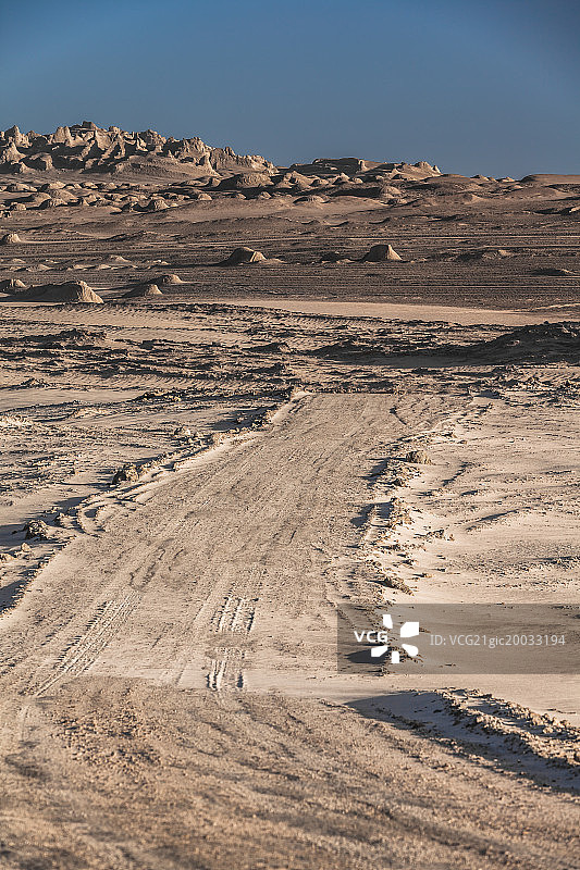 青海冷湖俄博梁雅丹魔鬼城图片素材