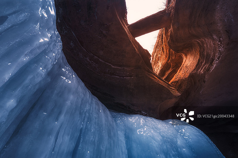 幽谷寒冰图片素材