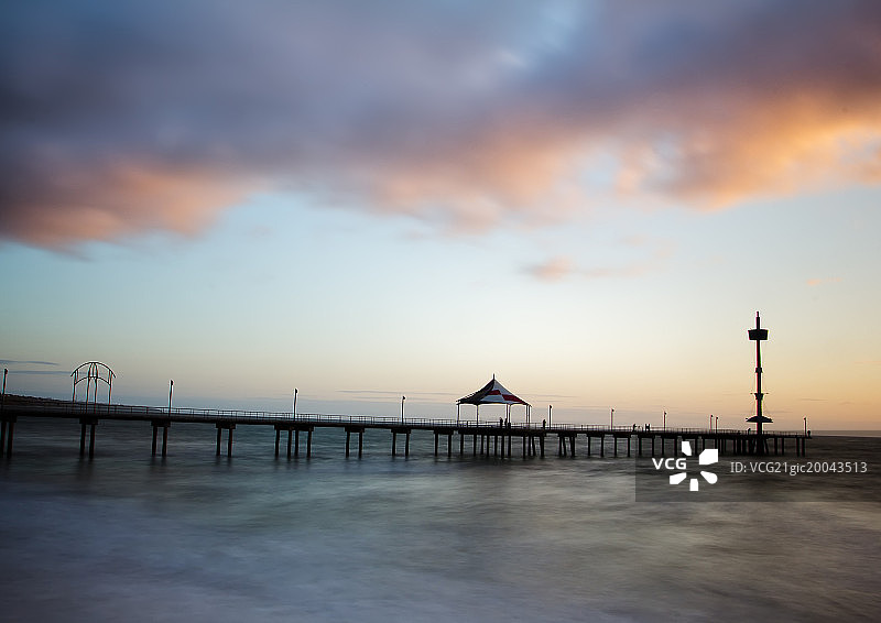 布拉顿图片素材