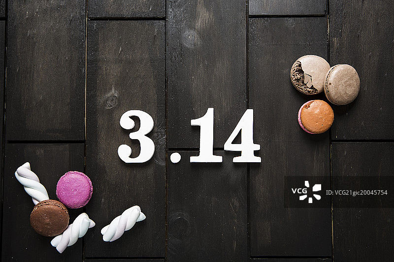 白色情人节糖果图片素材