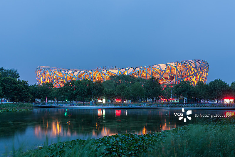 北京国家体育场（鸟巢）夜景图片素材