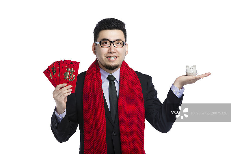手拿红包和存钱罐的商务男士图片素材