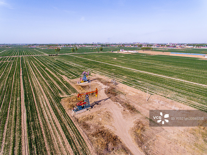 河北省任丘油田图片素材