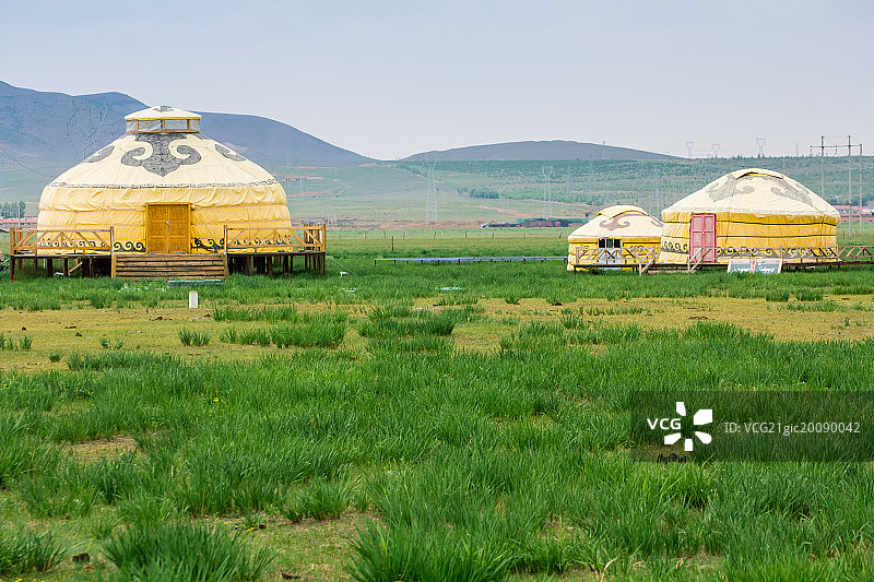 草原上的蒙古包图片素材